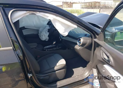 2025 Chevrolet Trax Fwd Lt from USA, damaged, VIN KL77LHEP9SC111106